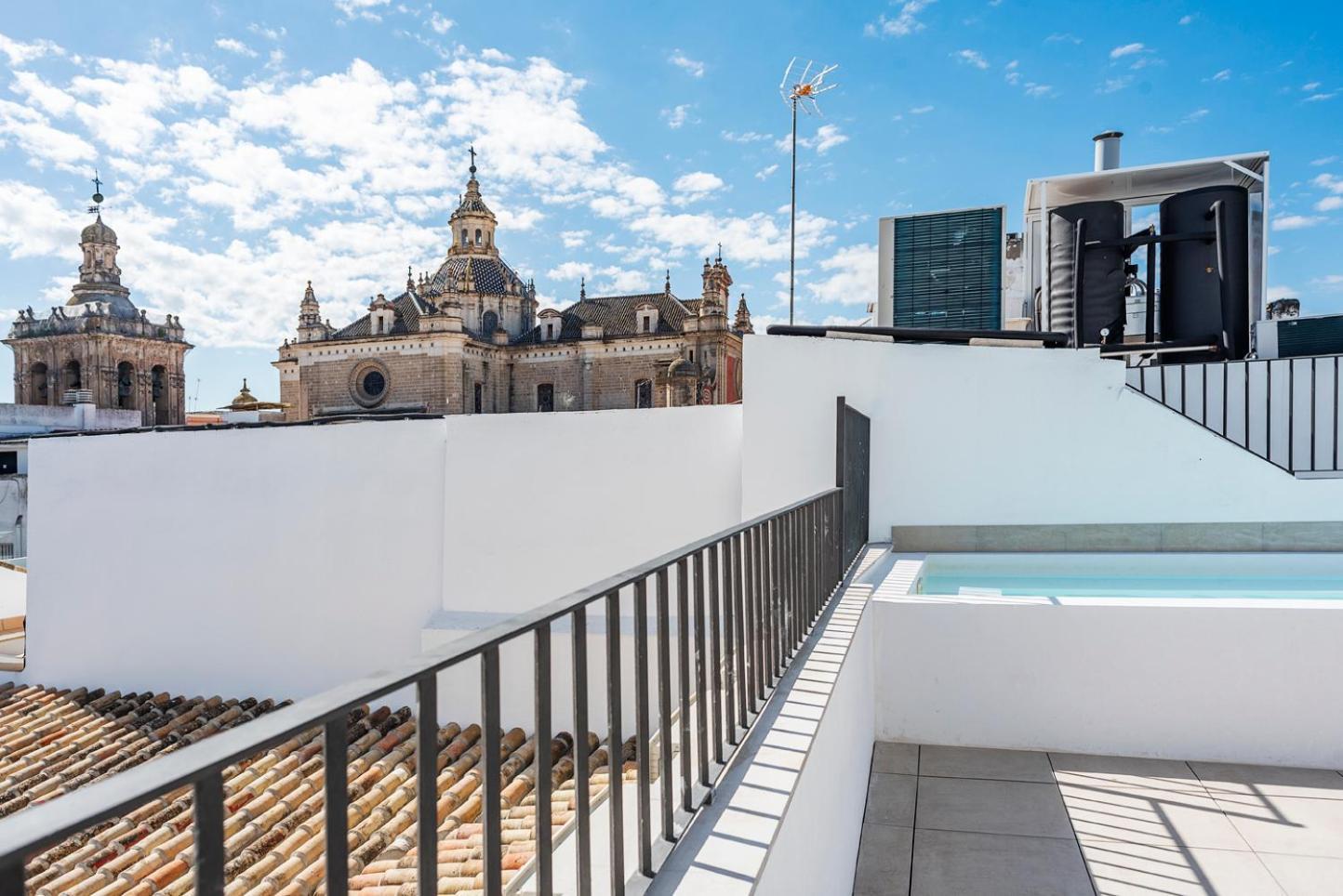 Slow Suites Salvador Seville Exterior photo