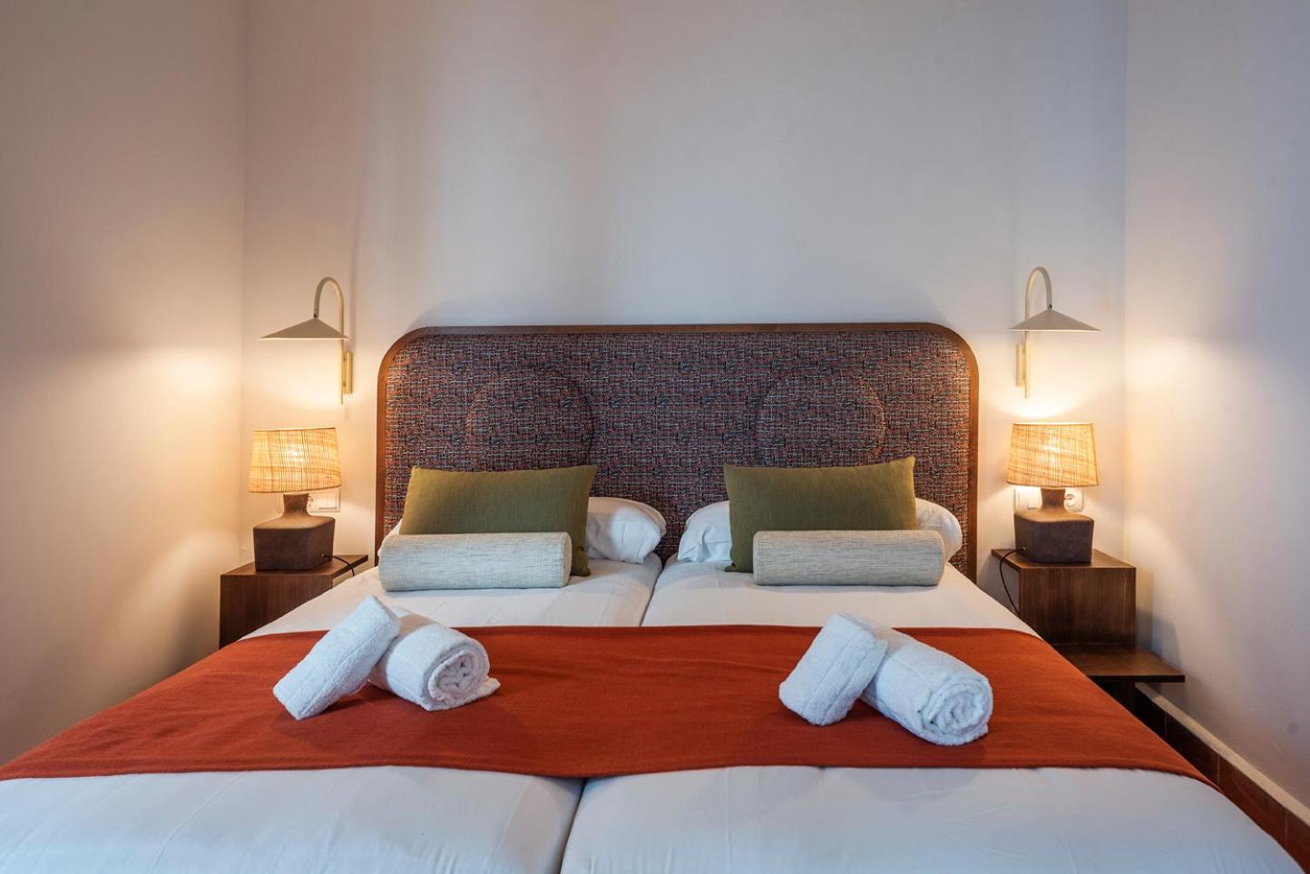 Slow Suites Salvador Seville Exterior photo